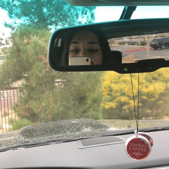 Meet your Posher, Martha - Picture 3 of 4